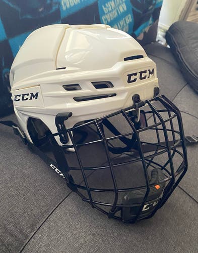 CCM Tacks 910 (WORN TWICE W BRAND NEW FM780 CAGE S) White size S