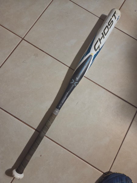 2023 Easton Ghost Composite limited edition Bat (-10) 22 oz 32" (Used)