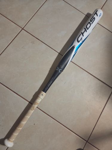 2023 Easton Ghost Composite Bat (-10) 23 oz 33" (Used)