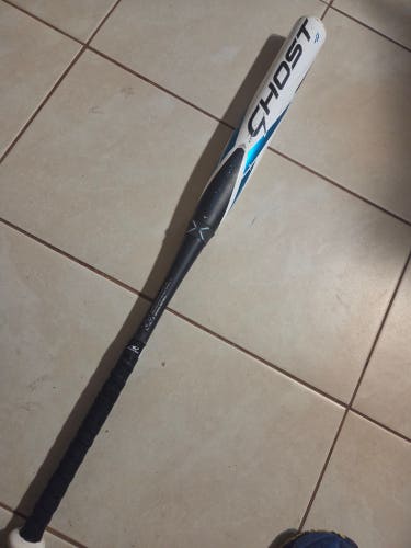 2023 Easton Ghost Composite Bat (-11) 22 oz 33" (Used)