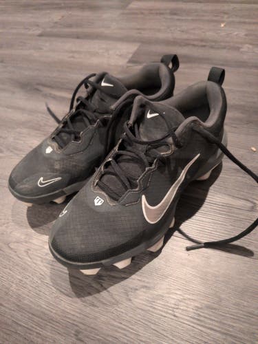 Black Men's Size M 8.5 (W 9.5) Adult Nike Low Top Force zoom trout 9 pro Turf Cleats (Used)