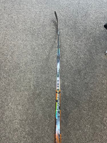 True HZRDUS FURY Junior Right Handed Hockey Stick T92.5 50 Flex (New)