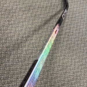 Intermediate CCM JetSpeed FT8 Pro Right Handed Hockey Stick P29 65 Flex (New)