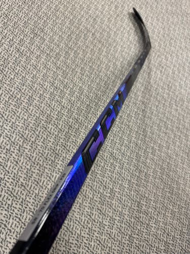 Senior CCM Ribcor Trigger 10 Pro Right Handed Hockey Stick P29 70 Flex (New)