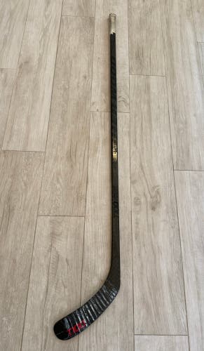 Hockey Player Sticks (TRUE/WARRIOR) - 2 Pack