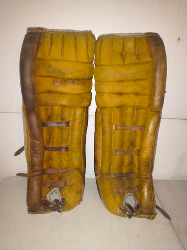 32" 1985 GP50L Goalie Leg Pads (Used)