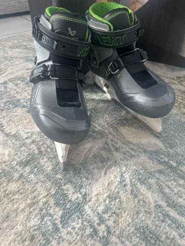 2024 Bauer Konekt HF2 Hockey Goalie Skates Regular Width Size 3 (Used)