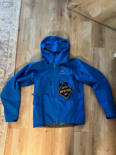 Arc'teryx Alpha Sv Large Jacket Brand New With Tags