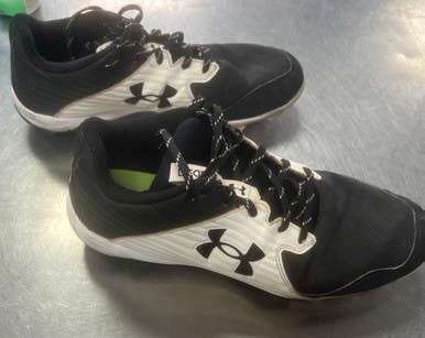 Used Under Armour LEADOFF BB/SB Cleats Black Senior 11 11497-S000156592