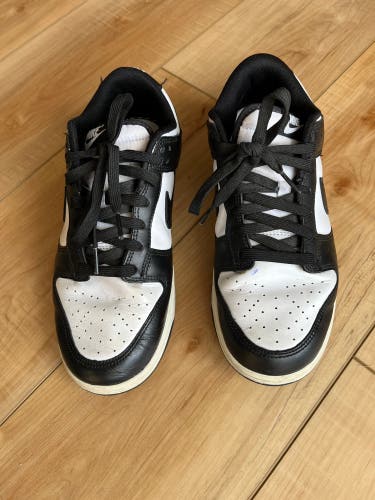 Unisex Size M 8.5 (W 9.5) Adult Nike Dunk Low Shoes (Used)