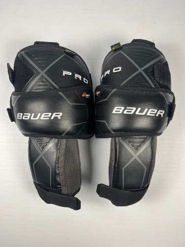 Used Senior Bauer Pro Hockey Goalie Knee Pads
