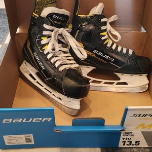 Bauer Supreme M4 Youth 13.5 Hockey Skates (Used)