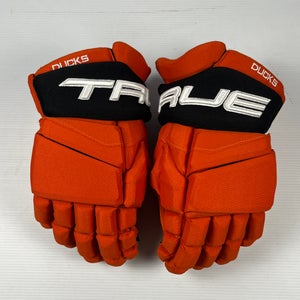New 13.5” True Catalyst 9x Pro Stock Hockey Gloves - Orange/Black/White