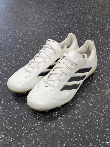 Used Adidas Soccer Cleats White Senior 8 11849-S000038154