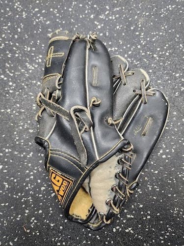 Used MAG BB/SB Glove T-ball Black 10" 11849-S000038143