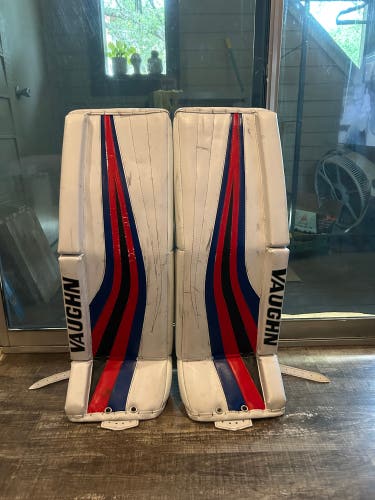 34" Vaughn Ventus SLR Pro Goalie Leg Pads Pro Stock (Used)