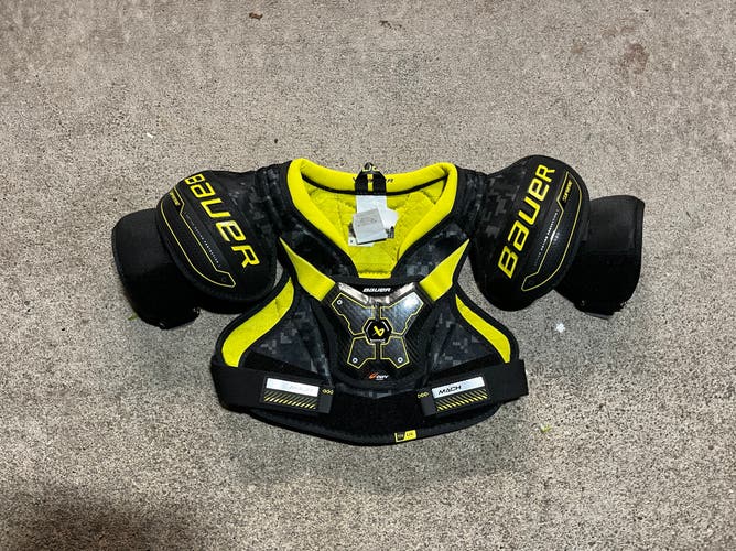 Large Youth Bauer Supreme Mach Shoulder Pads (Used)
