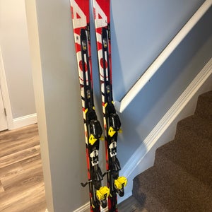 Atomic Redster Race GS 163 cm All Mountain Skis With Bindings (Used)