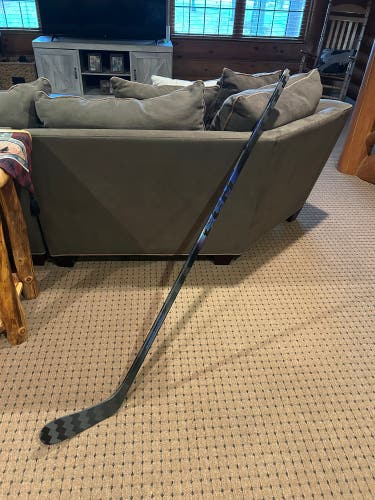 New Senior CCM Ribcor Trigger 10 Pro Right Handed Hockey Stick P28 75 Flex