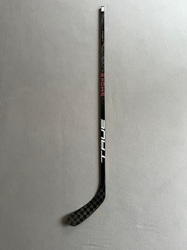 New 75 Flex T92 Senior True Hzrdus Smoke Right Hand Pro Stock Stick - Pink
