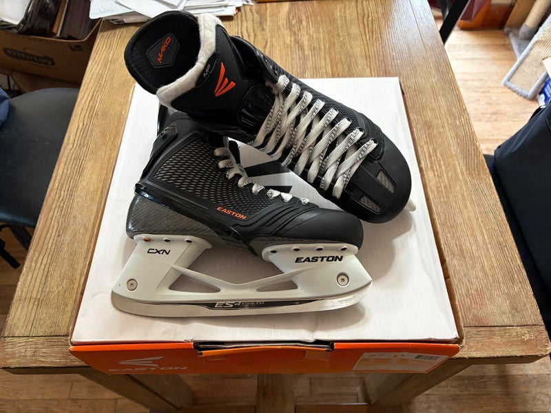 Easton Mako M8 Hockey Skates Regular Width 7.5 (New)