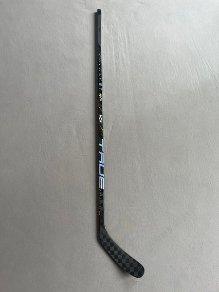 New 85 Flex Senior True Catalyst 9x3 Left Hand Pro Stock Stick