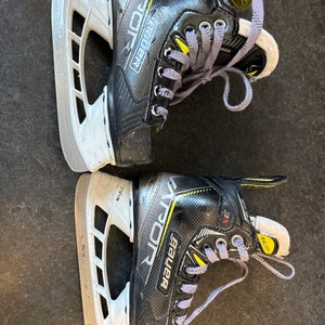 Bauer Vapor 3X Hockey Skates Regular Width 11 (Used)