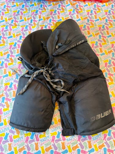 Junior Medium Bauer Supreme One40 Hockey Pants (Used)