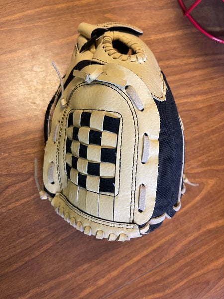Primed RH Baseball Glove 10" (Used)