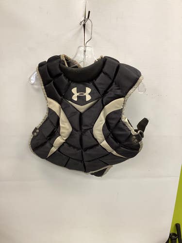 Used Under Armour UACP2-JRVS Catchers Chest Protector Black Junior 11851-S000044715