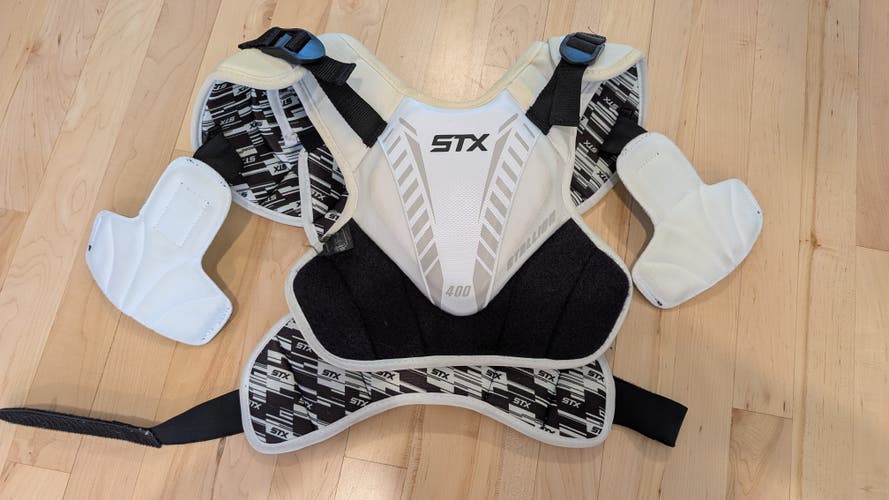 Medium Adult STX Stallion 400 Shoulder Pads (Used)
