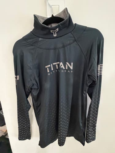 Titan Battlegear Cut Resistance Baselayer Senior Medium (Used)