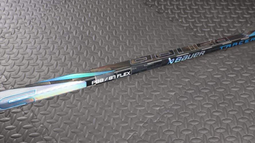 Senior Bauer Nexus Tracer Right Handed Hockey Stick P88 87 Flex (New)