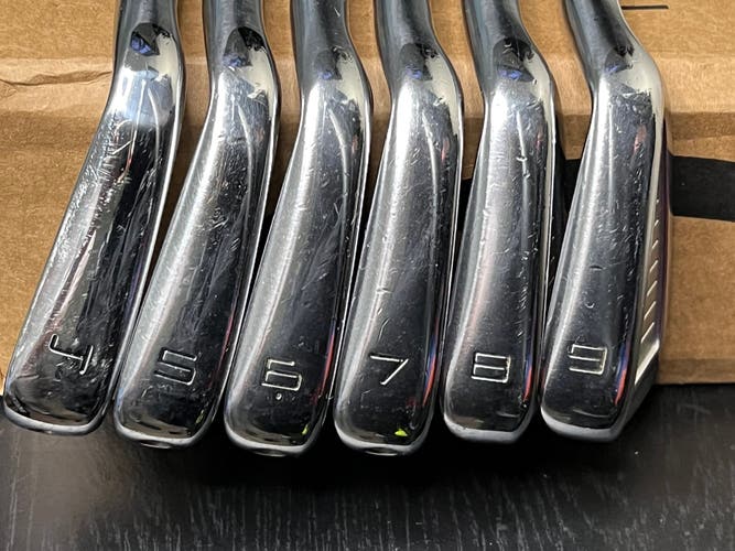 *GREAT* Taylormade P760 Iron Set 4-9 RH DG 105 VSS Pro S300 Stiff Steel Shafts