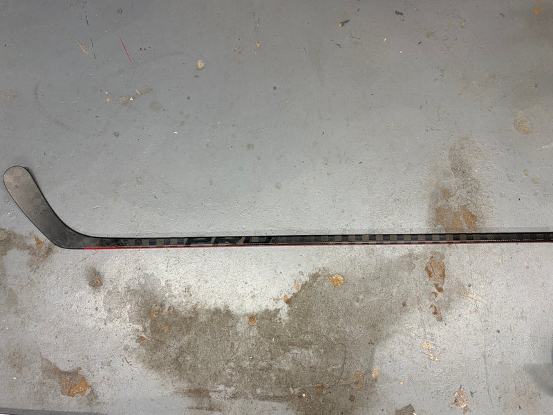 Senior OG Red Line Right Handed Hockey Stick P92 70 Flex Pro Stock (Used)