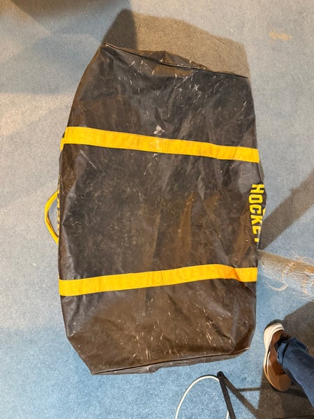Warrior Goalie Bag (Used)