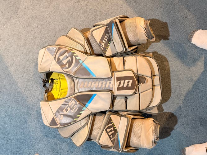 Large Warrior Ritual G5 Goalie Chest Protector (Used)
