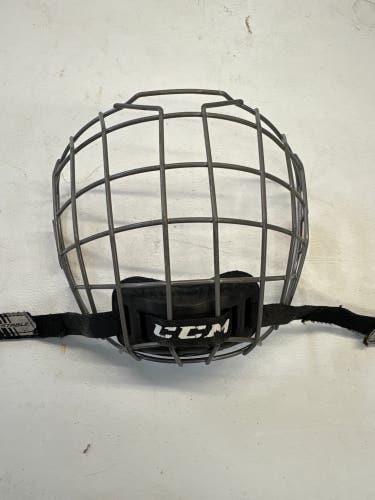 Small CCM FM10 Full Cage (Used)