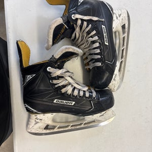 Black 2016 Bauer Supreme S170 Hockey Skates Regular Width 6 (Used)