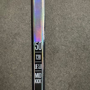 True Catalyst 9x3 Junior Right Handed Hockey Stick T28 50 Flex (New)