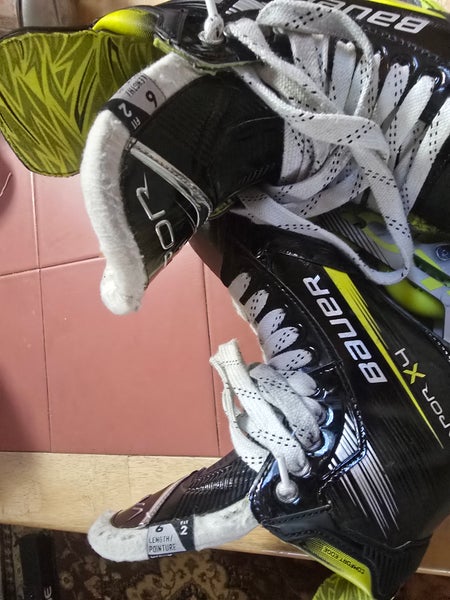 Bauer Inline Skates Regular Width Size 6 (Used)