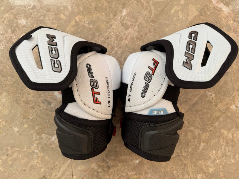 CCM JetSpeed FT8 Pro Elbow Pads Senior Large