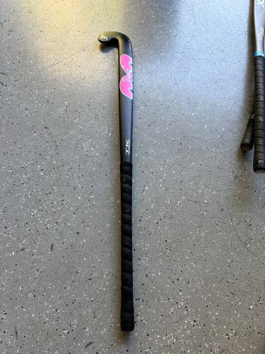 TK Field Hockey Stick 36" (Used)
