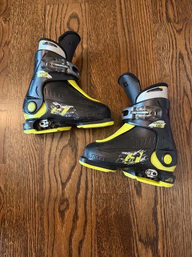 Used Roces IDEA 6 IN 1 - MP 160-185 DH Ski Boot Black And Optic Yellow