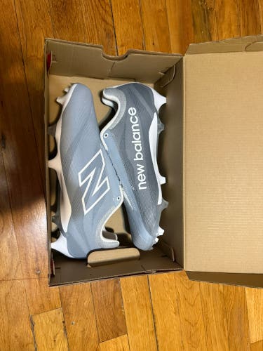 Gray Unisex Size M 10.0 (W 11.0) New Balance Burn X4 Low Top (New)