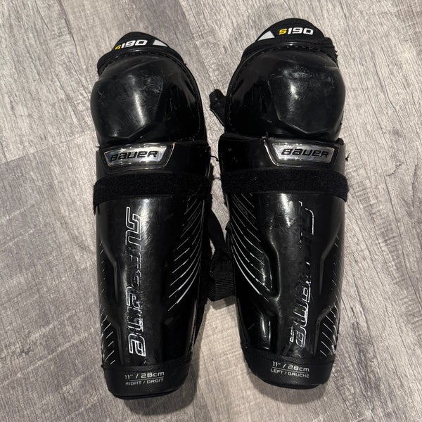 Junior Bauer Supreme S190 11 Shin Pads (Used)