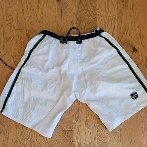 Dallas Stars Reverse Retro Shell.