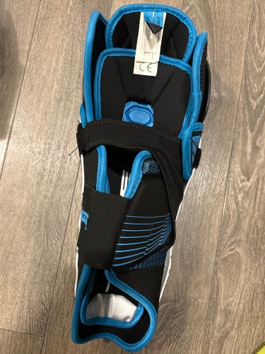 Senior True AX7 14" Shin Pads (New)