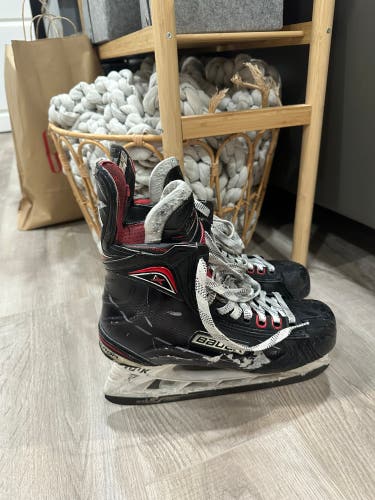 2017 Bauer Vapor 1X Hockey Skates 8.5 (Used)