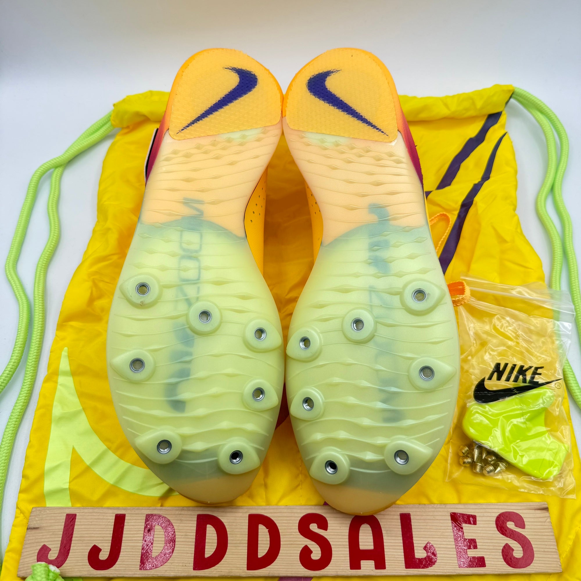 Nike Zoom Long Jump Elite Mens 10.5 Citron Pulse Track Field Spikes FZ9326-800 Nike Zoom LJ Long Jump Elite Citron Pulse Track Spikes  main image 3